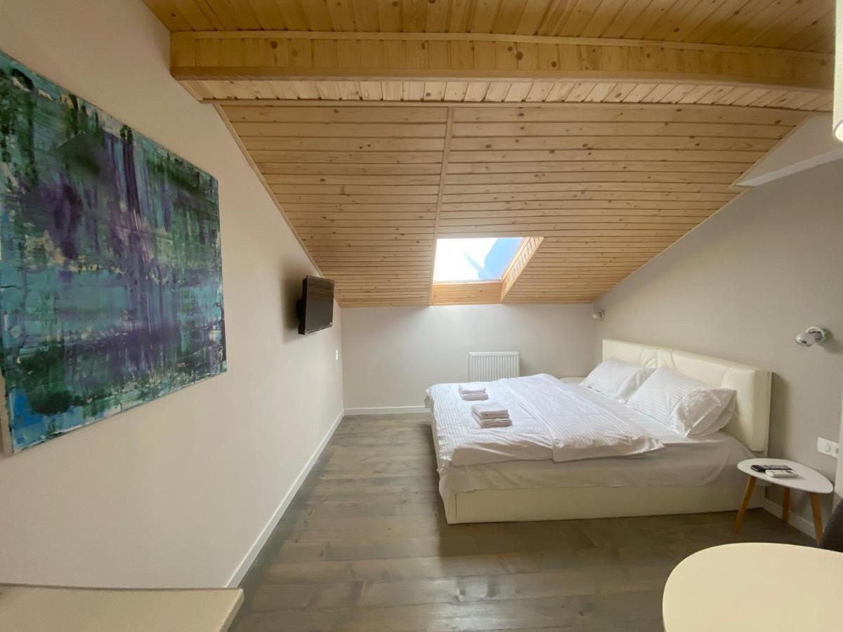 Квартира На Вулиці Лесі Українки 19 Lviv Extérieur photo